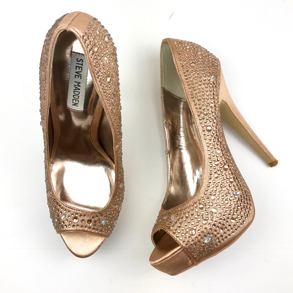 Steve Madden Cycile Embellished Pink Pumps 9
